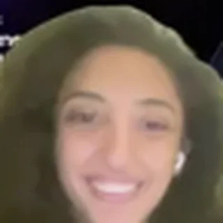 Mastermind member on a live summit session