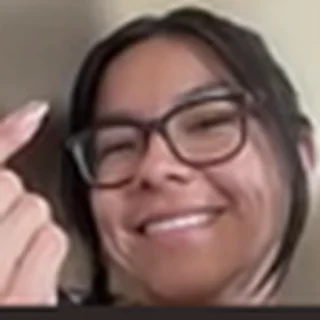 Mastermind member on a live summit session